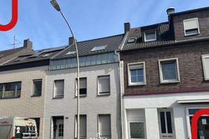 Charmantes Reihenmittelhaus mit großem Garten – Die vollständige Adresse der Immobilie erhältst du vom Anbieter., 41066 Bettrath-Hoven, Mönchengladbach – Vorschaubild 1