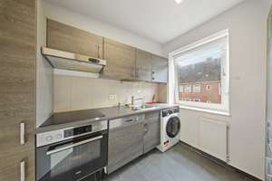 Kernsanierte 3-Zimmer-Wohnung – modern, bezugsfertig und stilvoll wohnen – Die vollständige Adresse der Immobilie erhältst du vom Anbieter., 24148 Ellerbek, Kiel – Vorschaubild 2