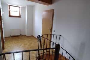 Schöne 3,5-Zimmer-Maisonette-Wohnung mit Balkon in Hemmingen – Die vollständige Adresse der Immobilie erhältst du vom Anbieter., 71282 Hemmingen – Vorschaubild 9