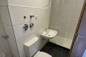 Renovierte 3-Zimmer Dachgeschosswohnung in Gelsenkirchen-Buer – Niefeldstraße 51A, 45894 Buer, Gelsenkirchen – Vorschaubild 14