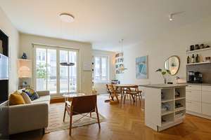 Luxuriöse Neubau-Wohnung mit Altbauflair im Wilmersdorfer-Bestlage, 3-Zi., Süd-Balkon, Parkett, TG