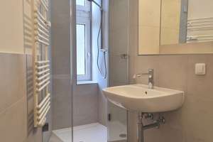 3-Zimmer-Altbauwohnung in Berlin-Steglitz unweit vom Breitenbachplatz mit neuem Bad provisionsfrei – Forststraße 29, 12163 Steglitz, Berlin – Vorschaubild 12