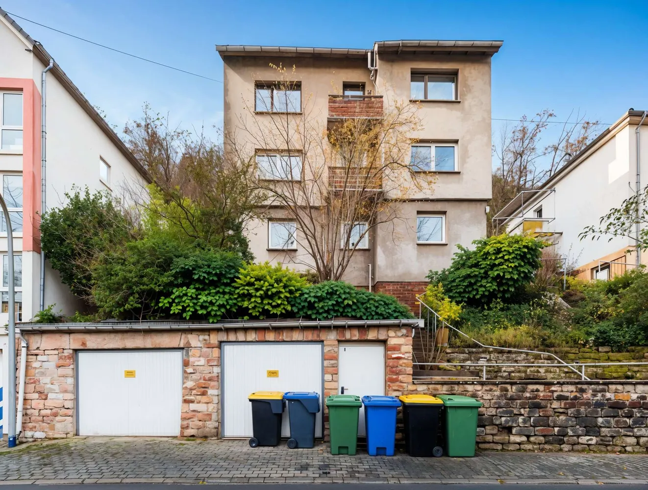 Renditeobjekt in Saarbrücken-Scharfbrücke – komplett leerstehend, Stadtverband Saarbrücken Kreis – Bild 1