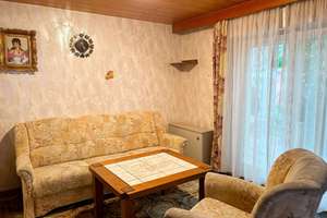 Reserviert: Zweifamilienhaus mit Garten, Terrasse und Sauna - stadtnahe Randlage zum Gewerbe – Die vollständige Adresse der Immobilie erhältst du vom Anbieter., 73054 Eislingen/Fils – Vorschaubild 2