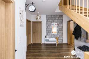 BERK Immobilien – Freistehendes Einfamilienhaus mit Wallbox, PV und gepflegtem Zustand – Die vollständige Adresse der Immobilie erhältst du vom Anbieter., 63768 Hösbach – Vorschaubild 3