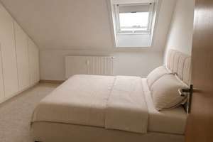  3-Zimmer-Dachgeschoss-Wohnung mit Balkon in Böblingen – Hölderlinstraße 2, 71032 Böblingen – Vorschaubild 3