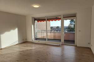 Renovierte 3-Zimmer-Wohnung mit zwei Balkonen und tollem Ausblick in Erlangen – Schallershofer Str. 46, 91056 Steinforst, Erlangen – Vorschaubild 1