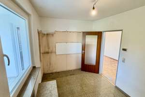 teilrenovierte 3,5-Zimmer Wohnung mit Aufzug & Balkon (Süden) in Höntrop – Einsteinweg 19, 44869 Höntrop, Bochum – Vorschaubild 19