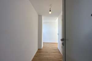 3-Zi.-Whg., 100,05 qm im 4. OG - SÜD STADT MITTE - ZUHAUSE MITTEN IN NEU-ULM – Die vollständige Adresse der Immobilie erhältst du vom Anbieter., 89231 Neu-Ulm – Vorschaubild 2