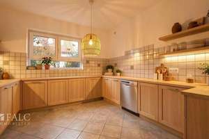 Halbes Haus, volles Glück, sofort einziehen! - FALC Immobilien Heilbronn – Schloßgartenstraße 3/1, 74249 Jagsthausen – Vorschaubild 12