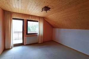 Mutlangen: Zentral gelegenes Mehrgenerationenhaus - ideal zum Wohnen und Arbeiten unter einem Dach! – Die vollständige Adresse der Immobilie erhältst du vom Anbieter., 73557 Mutlangen – Vorschaubild 14