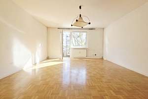 Bezugsfreie 3-Zimmer-Wohnung mit Stellplatz, EBK und Parkett im Schöneberger Winterfeldt-Kiez!