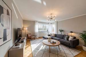 Helle 3-Zi.-Wohnung mit Loggia und weitläufigem Blick ins Grüne in Großhadern - Blumenau