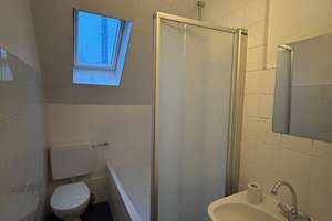 Gepflegte 3-Zimmer Wohnung im 3. OG in Wuppertal-Barmen – Hugostraße 7, 42281 Barmen, Wuppertal – Vorschaubild 12