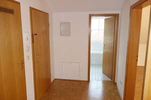 Sehr schöne 2-Zimmer-Wohnung mit Balkon und Garage in ruhiger Lage! – Die vollständige Adresse der Immobilie erhältst du vom Anbieter., 81825 Gartenstadt Trudering, München – Vorschaubild 7
