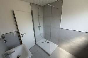 Modernisierte Dachgeschosswohnung in ruhiger Lage mit Balkon  – Die vollständige Adresse der Immobilie erhältst du vom Anbieter., 41199 Odenkirchen-Mitte, Mönchengladbach – Vorschaubild 11