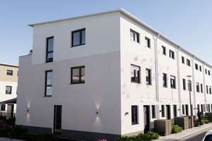 ***Zukunftswohnen Gartenstadt*** Wohntraum Stadthaus mit Reihenhauscharakter – Königsberger Str. 30, 86825 Bad Wörishofen – Vorschaubild 3