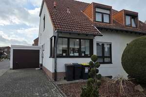 Stilvoll modernisiert. Ruhig gelegen. Perfekt durchdacht – DHH mit Wellnessbereich in Porz-Langel! – Die vollständige Adresse der Immobilie erhältst du vom Anbieter., 51143 Langel, Köln – Vorschaubild 23
