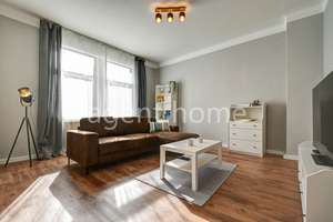 MÖBLIERT - GEMÜTLICH UND URBAN - Helle Altbauwohnung  – Die vollständige Adresse der Immobilie erhältst du vom Anbieter., 70184 Gablenberg, Stuttgart – Vorschaubild 1