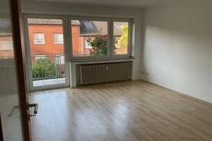 wunderschöne 3-Zimmer-Wohnung mit Balkon – Hülchrather Straße 22, 41466 Weckhoven, Neuss – Vorschaubild 2