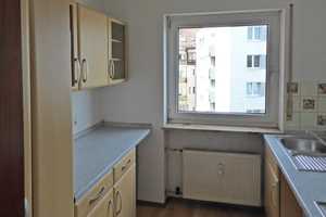 NAHE MÖGELDORFER PLÄRRER UND TIERGARTEN: 3-ZIMMER-ETW MIT GROSSEM SÜDBALKON UND AUSSEN-STELLPLATZ – Ostendstraße 220, 90482 Nürnberg – Vorschaubild 17