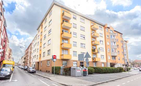 PENTHOUSE - Wohnung mit zwei Balkonen und Aufzug, zentrumsnah gelegen