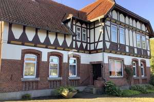 Außergewöhnliches, repräsentatives Herrenhaus unweit der Hansestadt Uelzen – Die vollständige Adresse der Immobilie erhältst du vom Anbieter., 29590 Rätzlingen – Vorschaubild 2