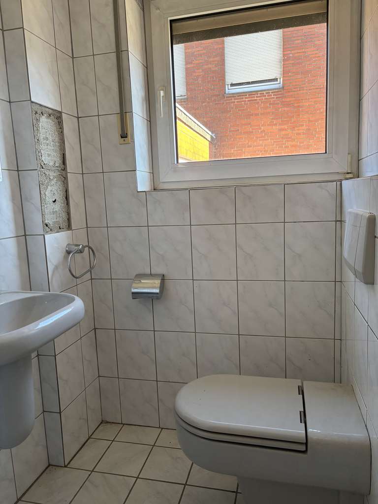 Immobilie in Erkelenz - Doppelhaushälfte als Zweifamilienhaus, schöne Lage in Keyenberg - Bild 4