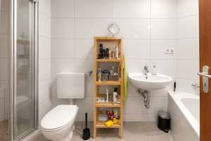 3,5 Zimmer - viel Platz - Stellplatz dabei – Attraktive DG-Wohnung in Durlach-Aue – Die vollständige Adresse der Immobilie erhältst du vom Anbieter., 76227 Durlach, Karlsruhe – Vorschaubild 9