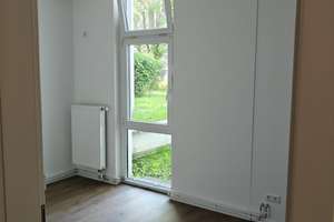 Helle 4-Zimmerwohnung / Eigener Eingang / Frisch renoviert  – Walter-Gropius-Platz 5, 72762 Reutlingen-Mitte, Reutlingen – Vorschaubild 8