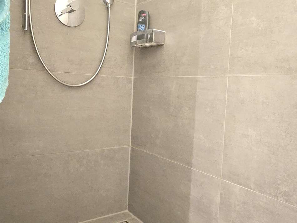 Dusche