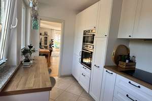 Schöne 4-Zimmer-Wohnung mit Einbauküche, Terrasse und 2 Bädern in Waldtrudering – 81827 Waldtrudering, München – Vorschaubild 9