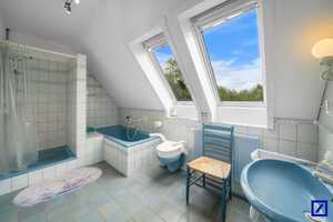 Gepflegtes Einfamilienhaus mit Kamin und viel Privatsphäre – Wittmund (Kreis) – Vorschaubild 17