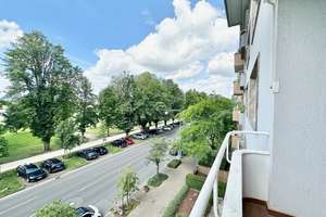 Helle 3-Zimmerwohnung am Rhein mit Tiefgarage & Lift – 40474 Golzheim, Düsseldorf – Vorschaubild 3