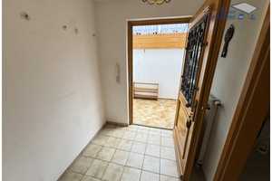 Sehr schöne & große Familienresidenz mit 315 m² & Traumgarten in ruhiger Lage - sofort bezugsfrei – Augsburg (Kreis) – Vorschaubild 13