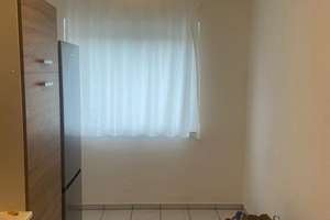 Teilmöblierte Wohnung mit Balkon in Wuppertal-Ronsdorf – Schmitzfeld 6, 42369 Ronsdorf, Wuppertal – Vorschaubild 6