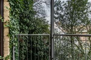Stilvolles Wohnen im Bergkirchenviertel mit Balkon und Terasse/Mini-Garten – Lehrstr. 15, 65183 Mitte, Wiesbaden – Vorschaubild 15