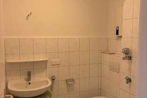 Frisch renoviertes Appartement in rückwärtiger ruhiger Lage in Schwachhausen – Die vollständige Adresse der Immobilie erhältst du vom Anbieter., 28211 Radio Bremen, Bremen – Vorschaubild 7