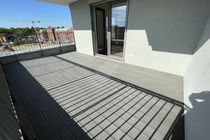 Dein Loft-Feeling über den Dächern: 2 Zimmer + Dachterrasse , moderne Ausstattung – Henriette-Lustig-Straße 21c, 12555 Köpenick, Berlin – Vorschaubild 2