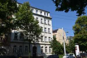 Sanierte Altbauwohnung mit Balkon im beliebten Leipziger Süden ! – Bornaische Straße 66, 4277 Leipzig – Vorschaubild 1