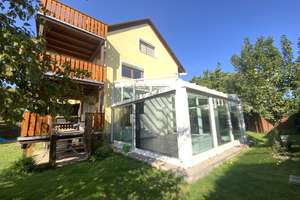 Modernisiertes Mehrfamilienwohnhaus mit Charme & Alleinstellungsmerkmal – Die vollständige Adresse der Immobilie erhältst du vom Anbieter., 74889 Sinsheim – Vorschaubild 1