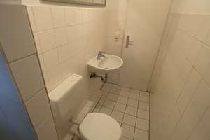 2 Zimmer-Wohnung mit Küchenzeile und Tageslichtbad mit Dusche in Lübeck-Kücknitz – Josephstraße 2, 23569 Kücknitz, Lübeck – Vorschaubild 6
