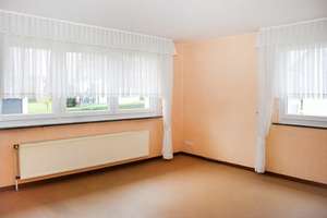 Staufenberg - Landwehrhagen: Ein-/ Zweifamilienhaus mit vielfältigen Gestaltungsmöglichkeiten! – Die vollständige Adresse der Immobilie erhältst du vom Anbieter., 34355 Staufenberg – Vorschaubild 5