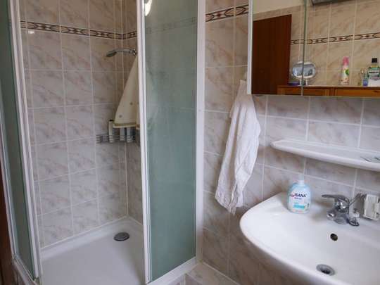Großzügiges Einfamilienhaus mit angenehmen Extras - Bild 8