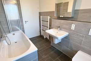 Bezugsfertig modernisierte Stadtvilla mit Einliegerwohnung in Uelzen – Die vollständige Adresse der Immobilie erhältst du vom Anbieter., 29525 Uelzen – Vorschaubild 18