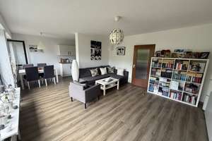 Moderne 2-Zimmer-Wohnung mit Balkon, Einbauküche & Garage in ruhiger Lage – Unterberg 9D, 46242 Lehmkuhle, Bottrop – Vorschaubild 2