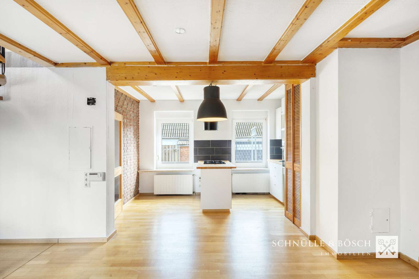 Immobilie in Drochtersen - Zwei Häuser inklusive großer Werkstatt und Garten - Bild 12