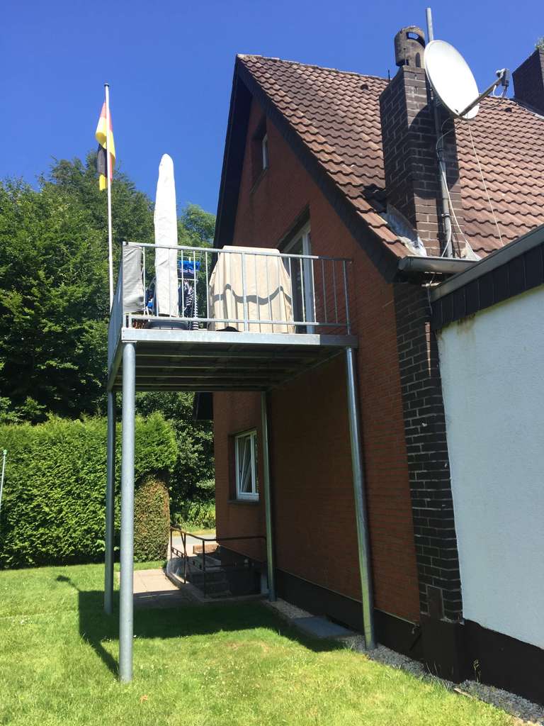 Immobilie in Dörentrup - Gepflegtes Zweifamilienhaus in ruhiger Wohnlage von Dörentrup–Ortsteil - Bild 4