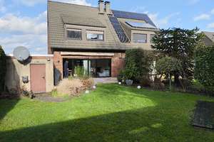 5,5-Zimmer-Haus mit gehobener Innenausstattung und EBK in Bottrop Feldhausen – Die vollständige Adresse der Immobilie erhältst du vom Anbieter., 46244 Feldhausen, Bottrop – Vorschaubild 2