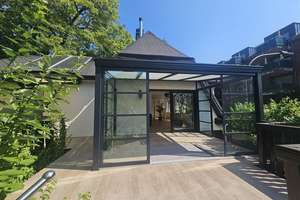 Urban Design Villa mit Gästehaus, Spa, Wintergarten, Kaminhaus, Werkstatt & 6 Stellplätzen